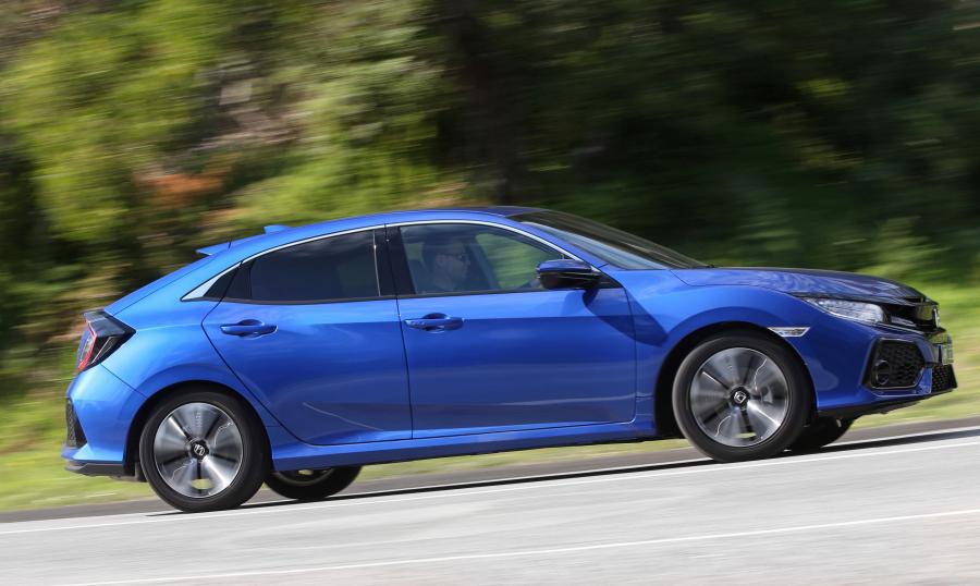  Honda Civic VTi-LX Hatchback 2017 года  (AU) (фото 19 из 40)